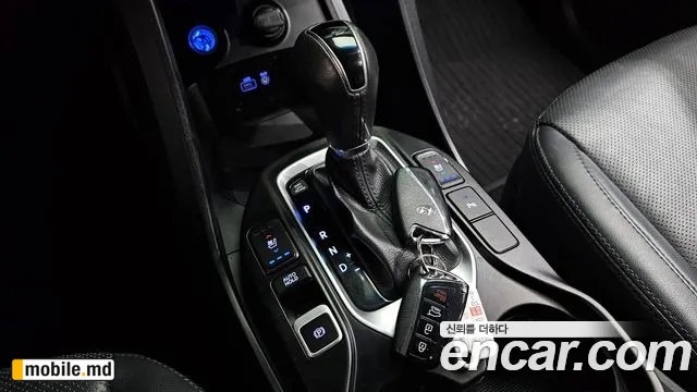 2016 Hyundai Santafe — photo 9