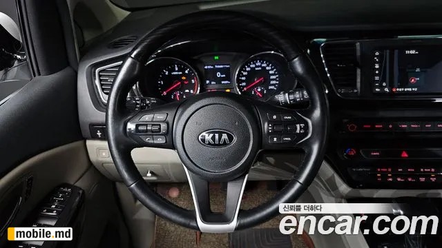 2019 Kia Canival — photo 15