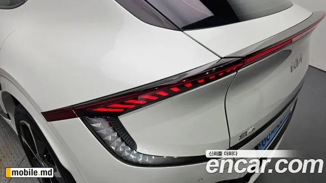 2023 Kia EV6 — photo 23