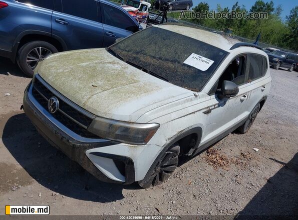 2022 Volkswagen Taos — photo 2