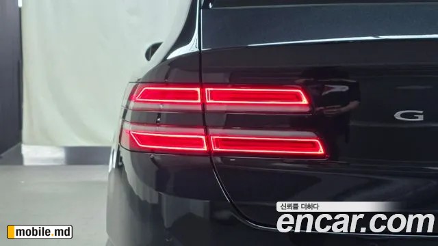 2026 Genesis GV80 — photo 23