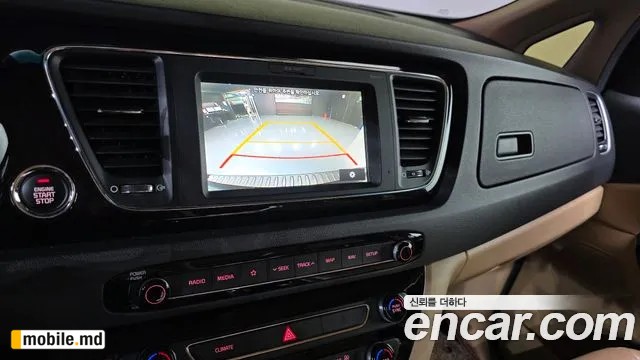 2018 Kia Canival — photo 15
