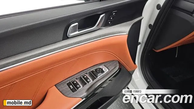 2025 Kia K5 — photo 18