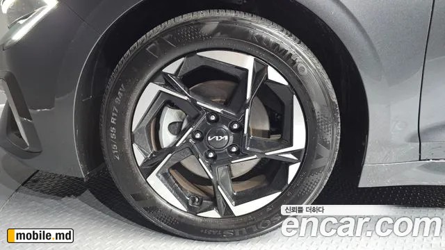2025 Kia K5 — photo 5