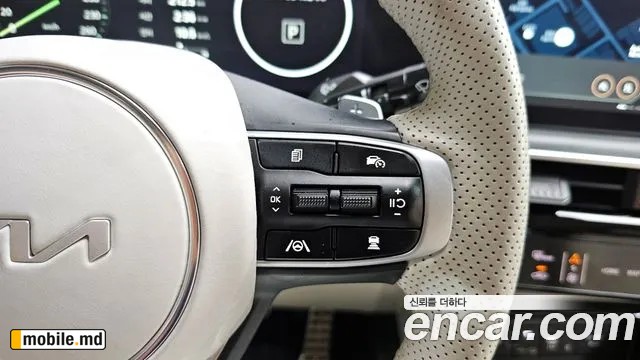 2025 Kia K5 — photo 15