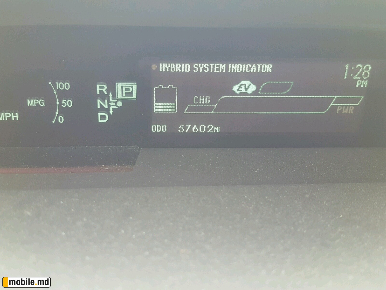 2015 Toyota Prius — photo 8