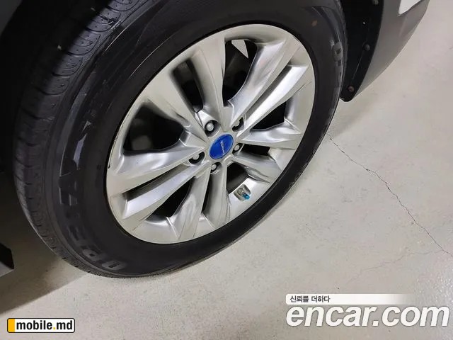 2016 Hyundai Santafe — photo 8