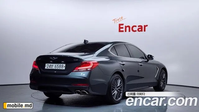 2019 Genesis G70 — photo 2