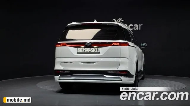 2021 Kia Canival — photo 4