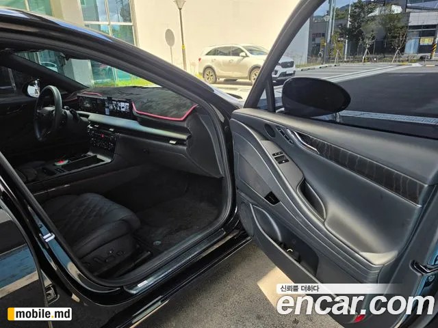 2027 Genesis G80 — photo 7