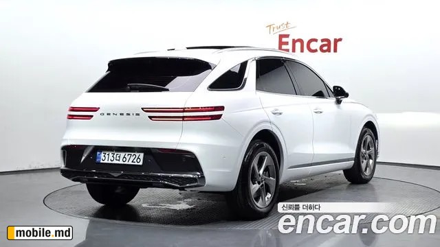 2026 Genesis GV70 — photo 2
