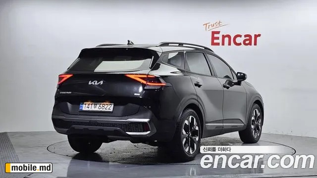 2022 Kia Sportage — photo 2