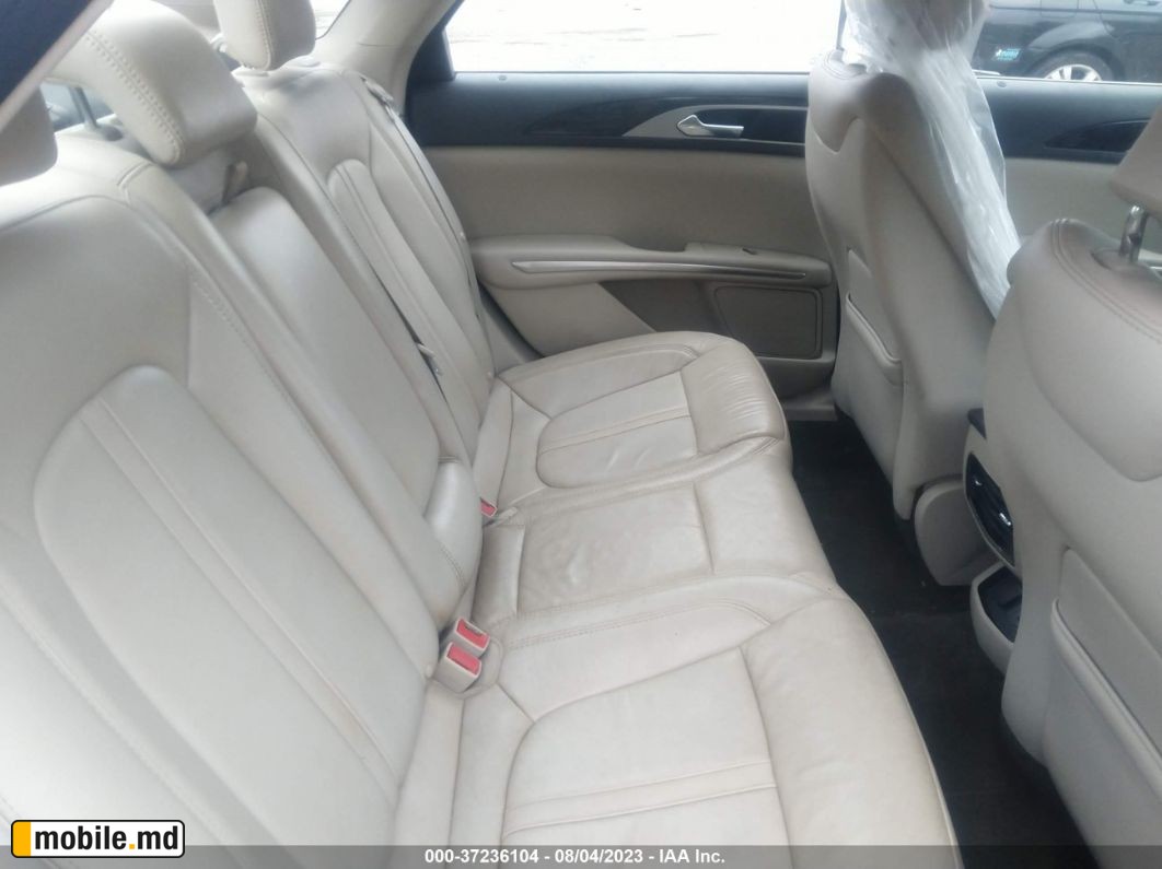 2016 Lincoln MKZ — photo 8