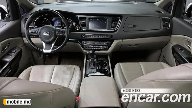 2016 Kia Canival — photo 7