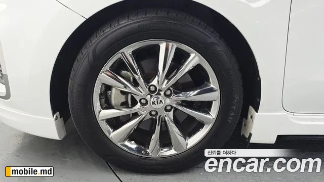 2019 Kia Canival — photo 5