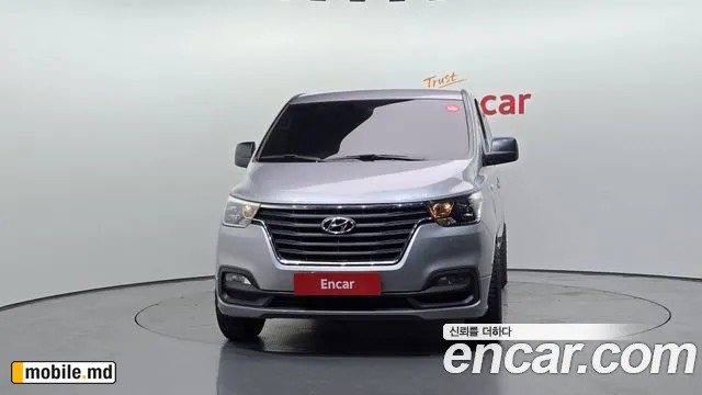 2019 Hyundai Starex — photo 3