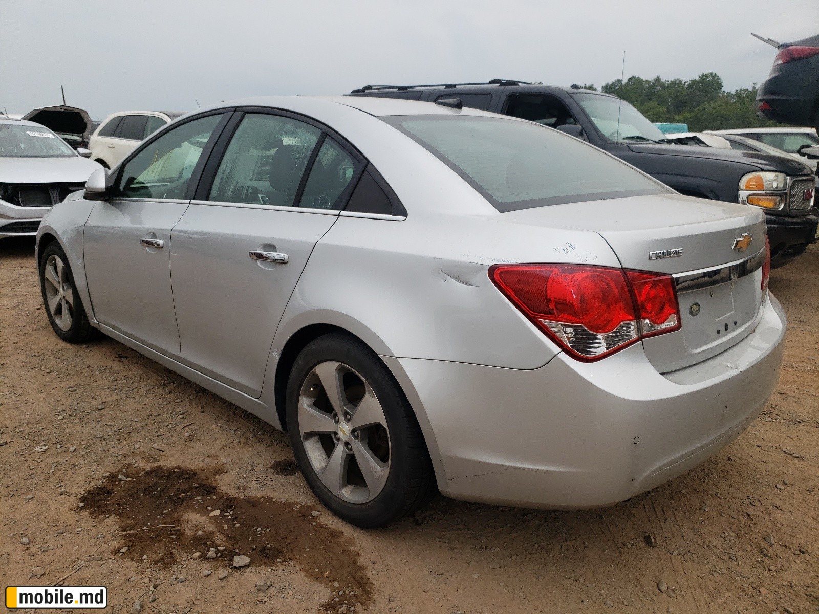 2011 Chevrolet Cruze — photo 3