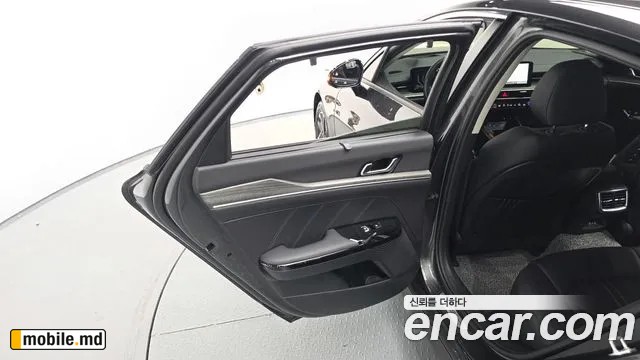 2025 Kia K5 — photo 25