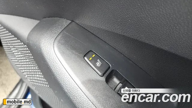 2022 Kia Seltos — photo 32