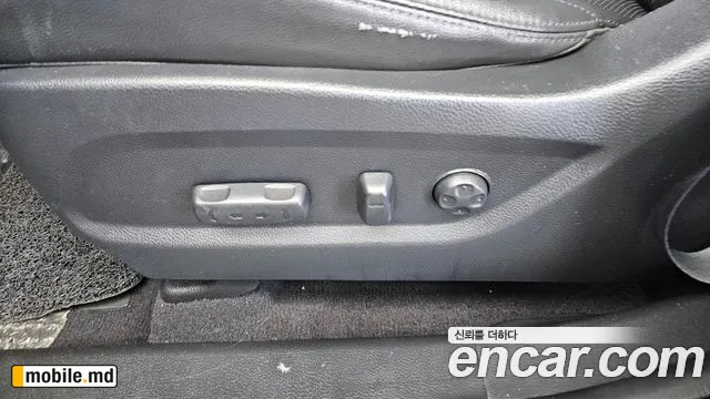 2016 Hyundai Santafe — photo 31