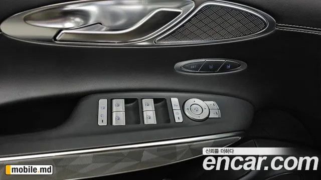 2022 Genesis GV70 — photo 18