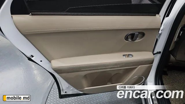 2025 Hyundai IONIQ — photo 25