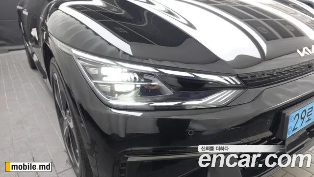2023 Kia EV6 — photo 22