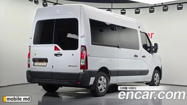 2021 Renault Master — photo 2
