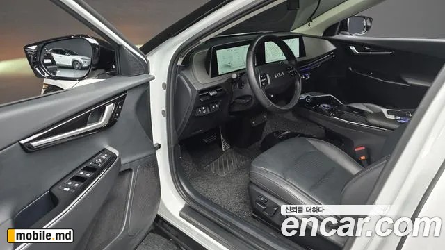 2024 Kia EV6 — photo 10