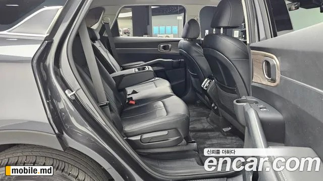 2022 Kia Sorento — photo 12