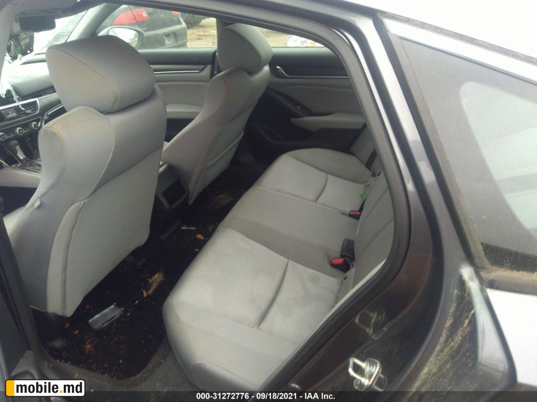 2018 Honda Accord — photo 8