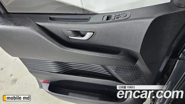 2022 Hyundai Staria — photo 24