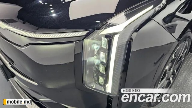 2025 Kia K8 — photo 22