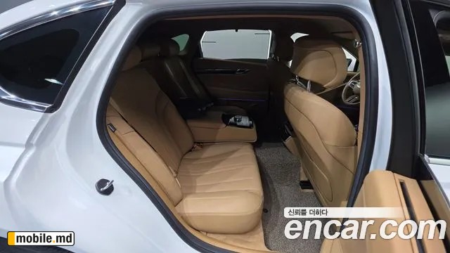 2026 Genesis G80 — photo 18