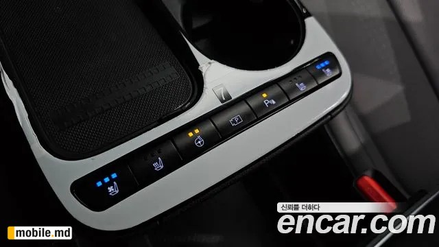2025 Hyundai IONIQ — photo 18