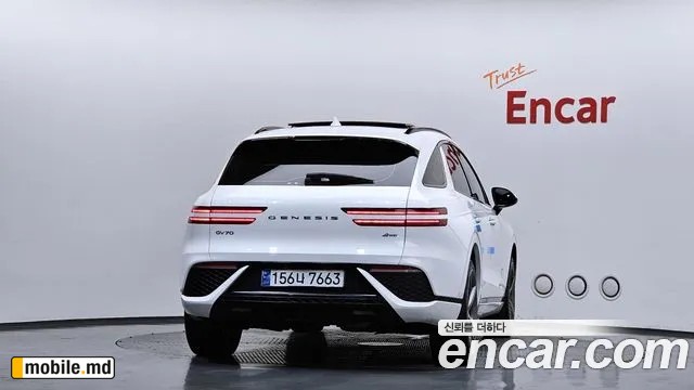 2021 Genesis GV70 — photo 4