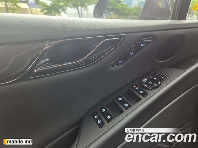 2026 Genesis G80 — photo 20