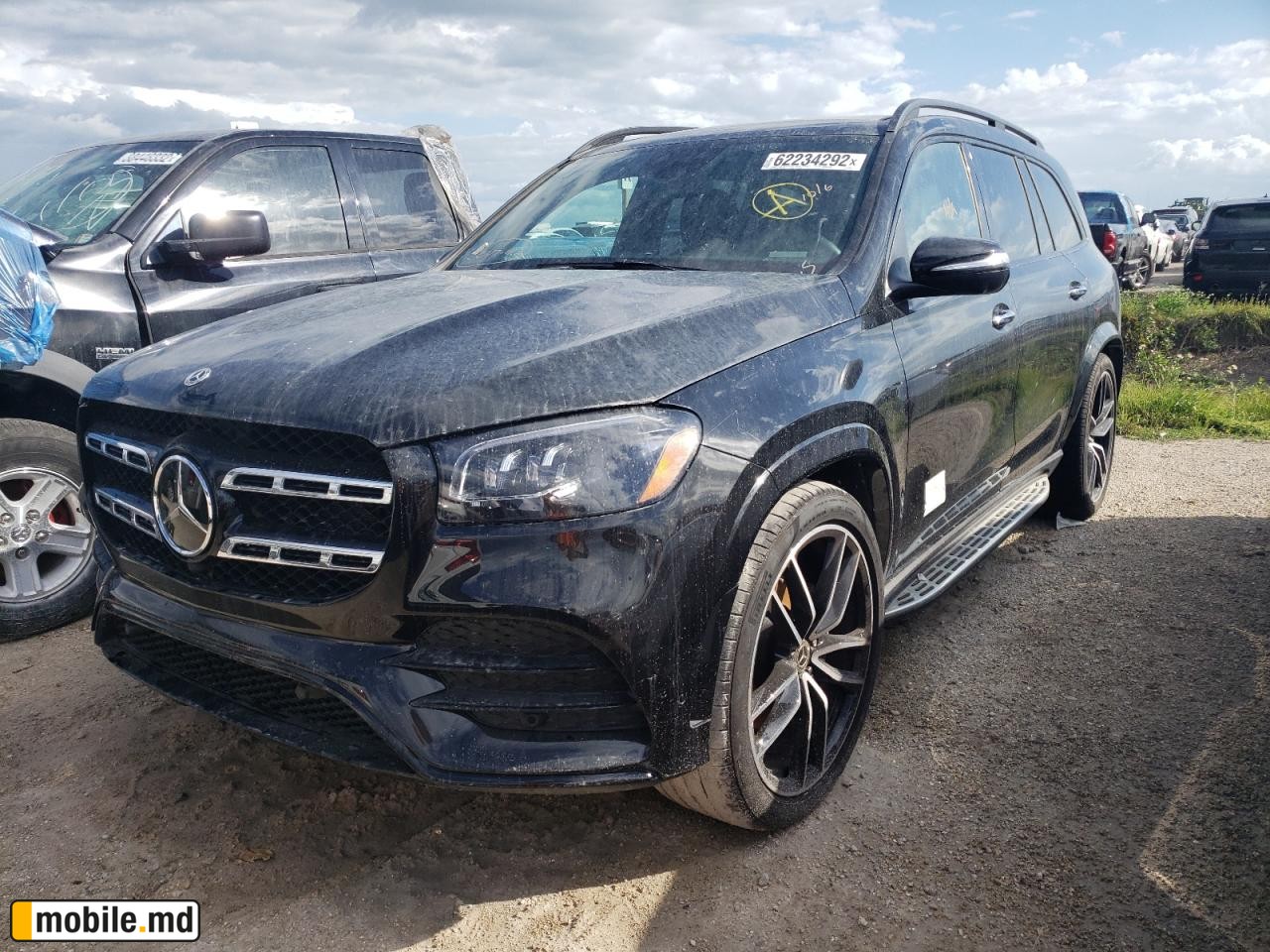 2022 Mercedes-Benz GL — photo 2