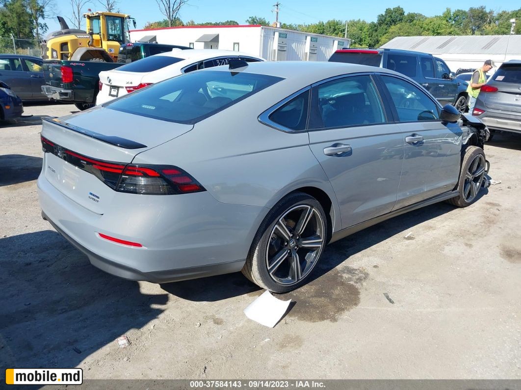 2023 Honda Accord — photo 4