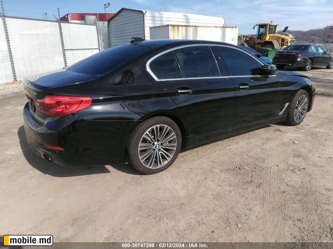 2017 BMW 530I Xdrive — photo 4
