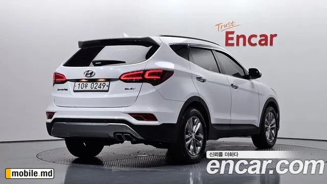 2016 Hyundai Santafe — photo 2
