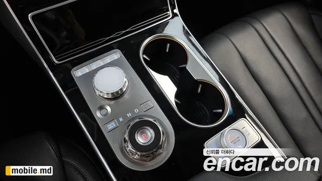 2025 Genesis GV80 — photo 9