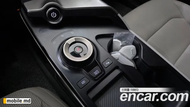 2025 Kia EV6 — photo 9