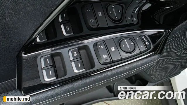 2022 Kia Niro — photo 20