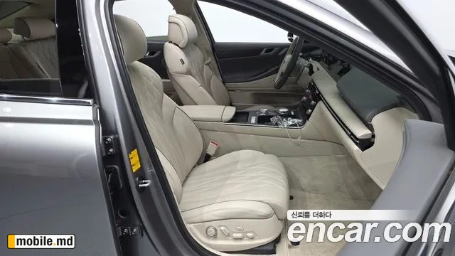 2025 Genesis G80 — photo 26