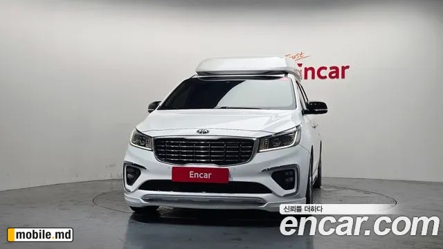 2019 Kia Canival — photo 3