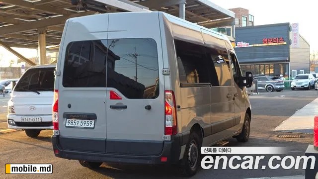 2019 Renault Master — photo 2