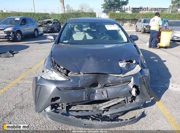 2019 Toyota Prius — photo 12