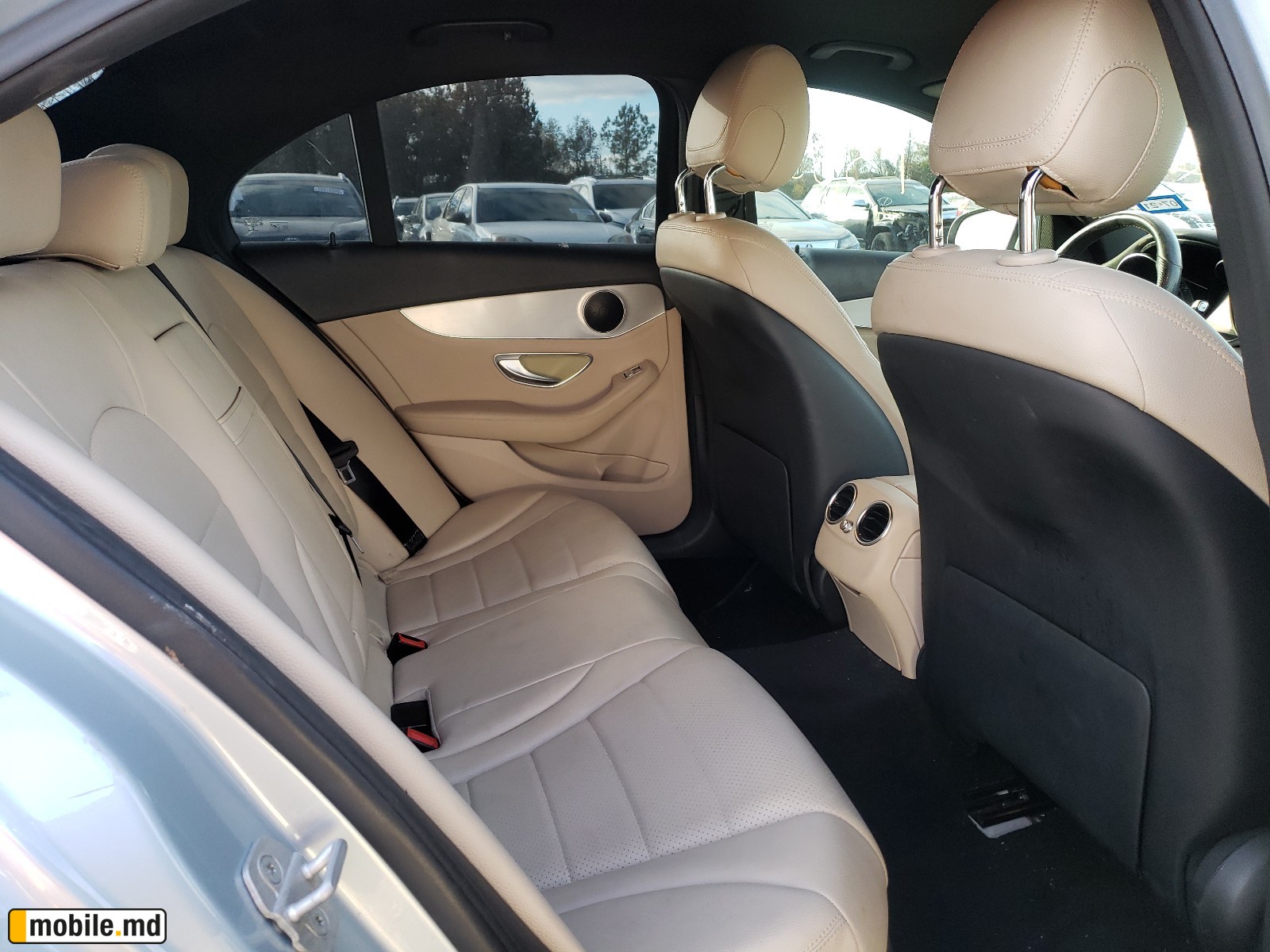 2015 Mercedes-Benz C 300 4Matic — photo 6