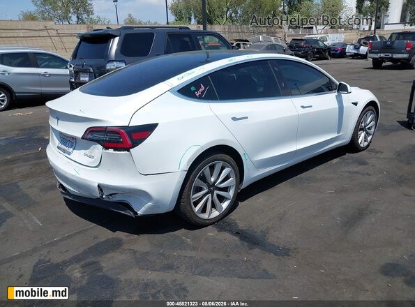 2019 Tesla Model 3 — photo 4